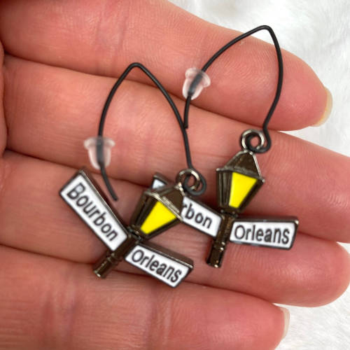 New Orleans Iconic Street Sign Earrings (Hook 2)