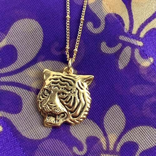 -18K Gold Plated Satellite Chain (lead, cadmium & nickel free) - 16", 18" or 24" available lengths -Gold Plated Pewter Tiger Head Pendant